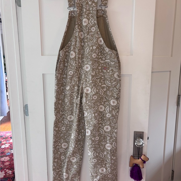 Dickies Ellis floral print bib overalls pants women’s small one piece UO - Picture 3 of 5